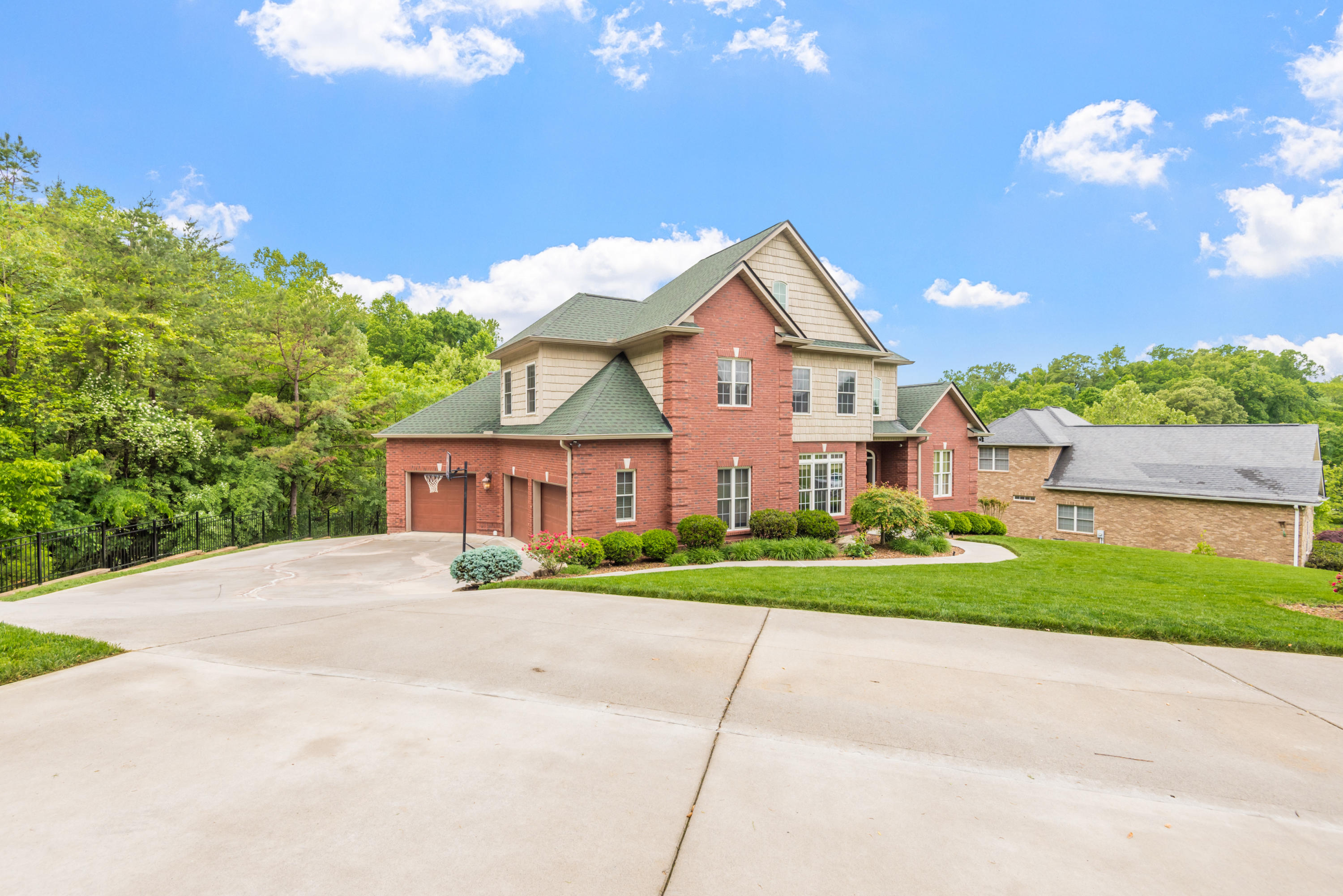 26 Rivers Run Boulevard Oak Ridge, TN 37830 - Photo 35 of 40 26RiversRunBlvd-53