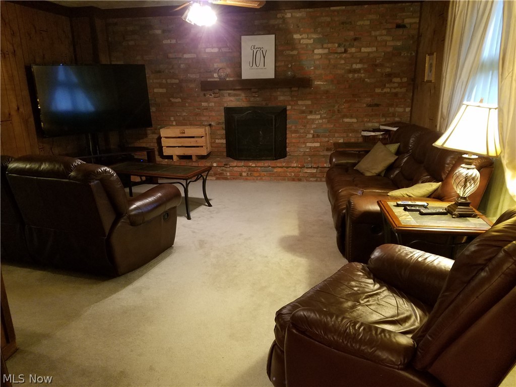 580 Seasons Road Stow, OH 44224 - Photo 5 of 13 Gallery Image 5