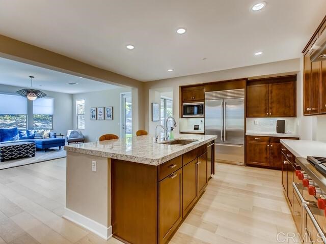 1641 Oak Avenue Carlsbad, CA 92008 - Photo 4 of 25