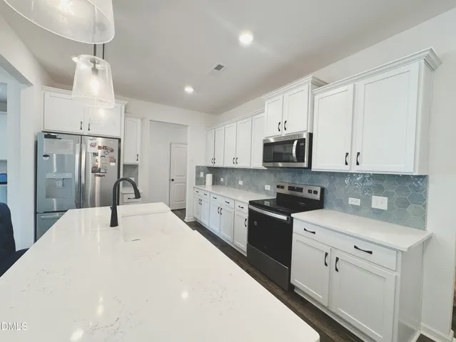 $359,000 | 106 Periwinkle Place, Clayton, NC 27527