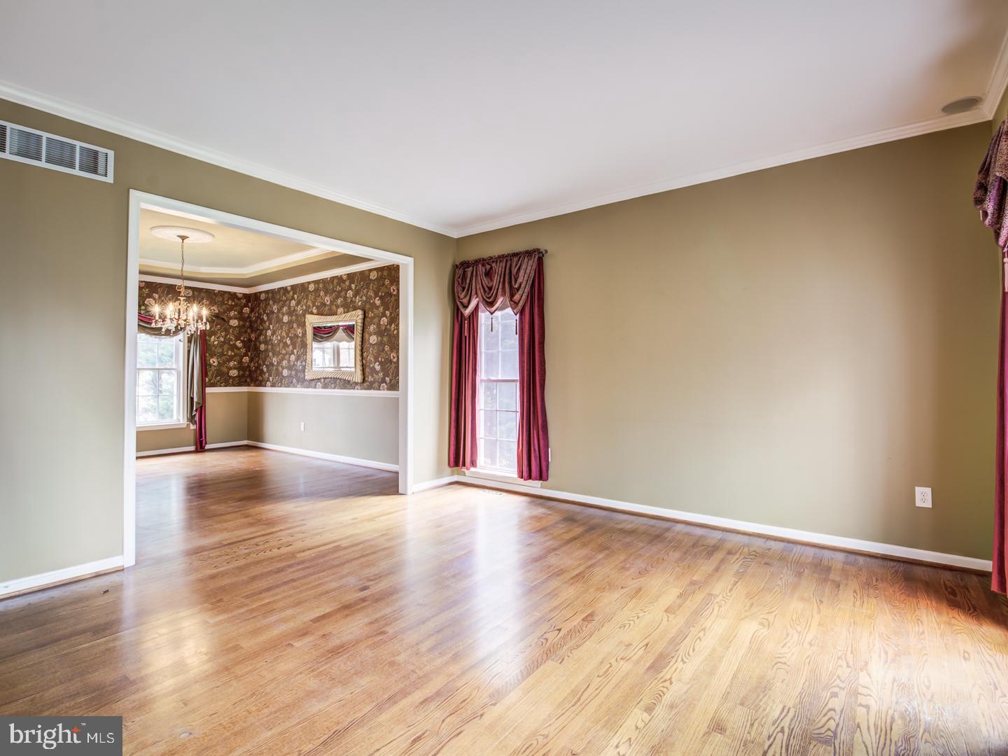 2828 Gracefield Road Silver Spring, MD 20904 - Photo 12 of 79 Gallery Image 12