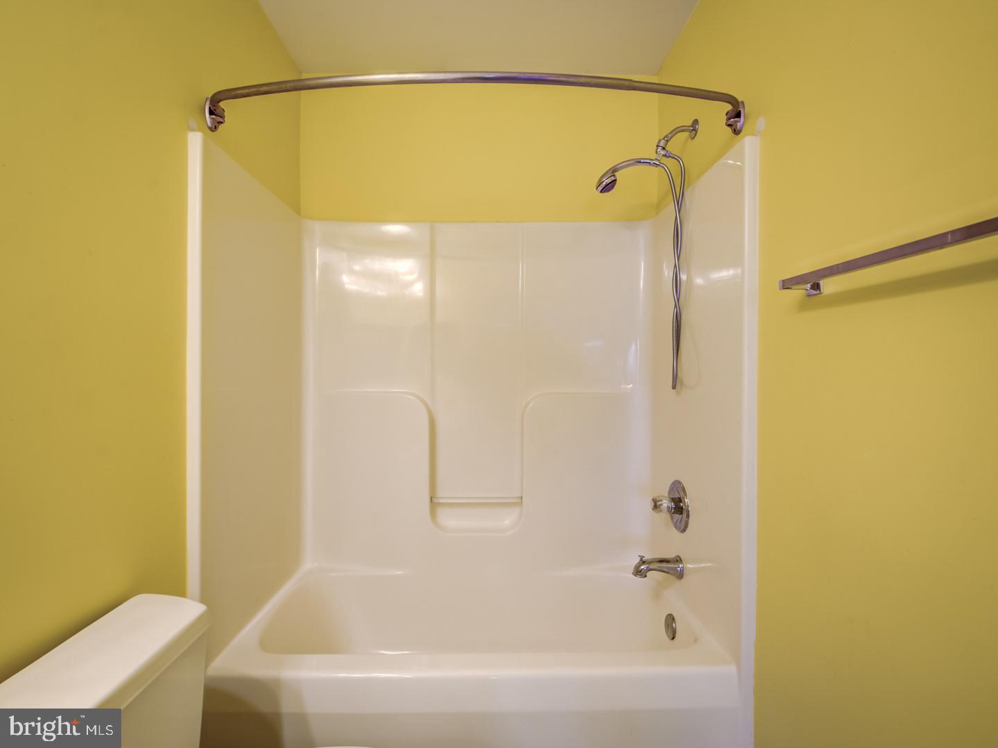 2828 Gracefield Road Silver Spring, MD 20904 - Photo 47 of 79 Gallery Image 47