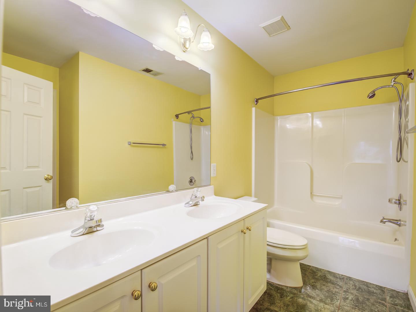 2828 Gracefield Road Silver Spring, MD 20904 - Photo 48 of 79 Gallery Image 48