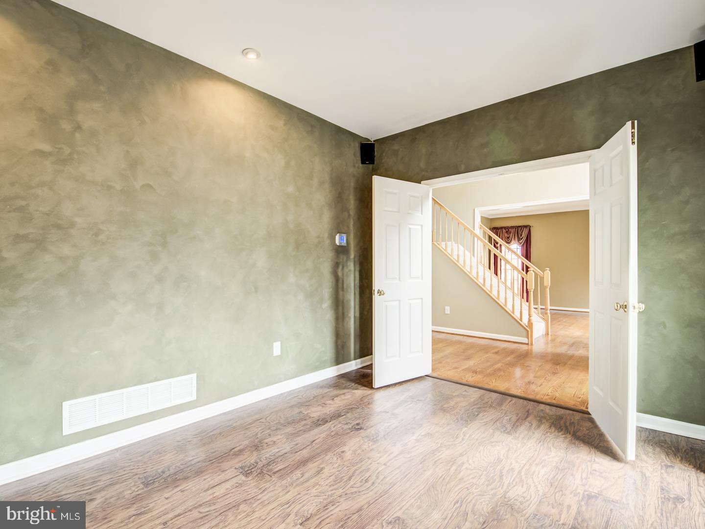 2828 Gracefield Road Silver Spring, MD 20904 - Photo 8 of 79 Gallery Image 8