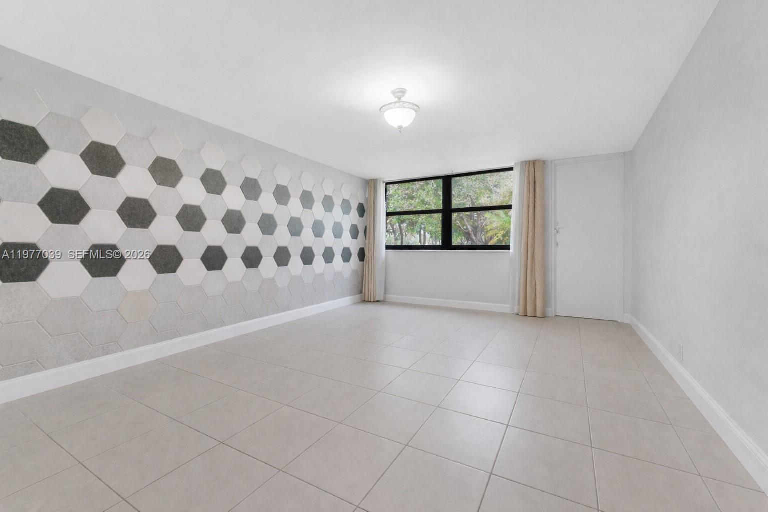 16200 Golf Club Road, Unit 102 Weston, FL 33326 - Photo 13 of 27