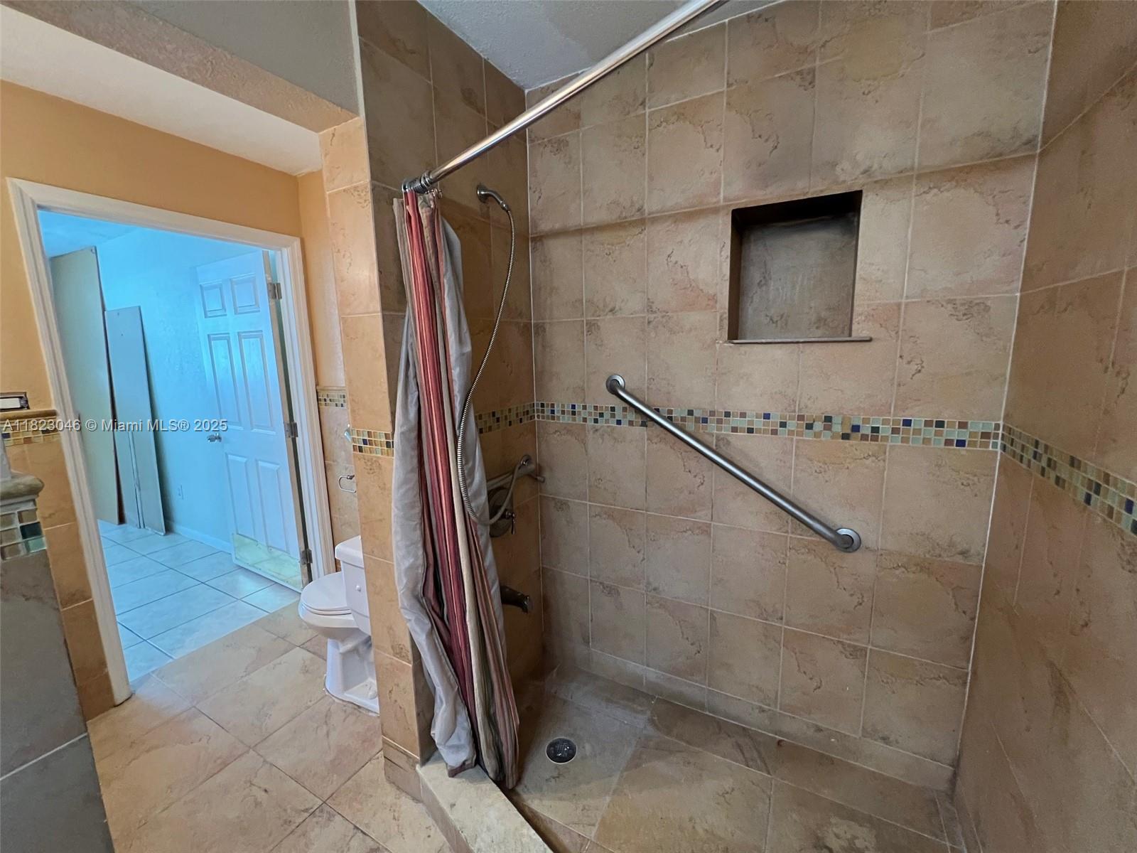 10210 Marlin Road Cutler Bay, FL 33157 - Photo 11 of 25 Gallery Image 11
