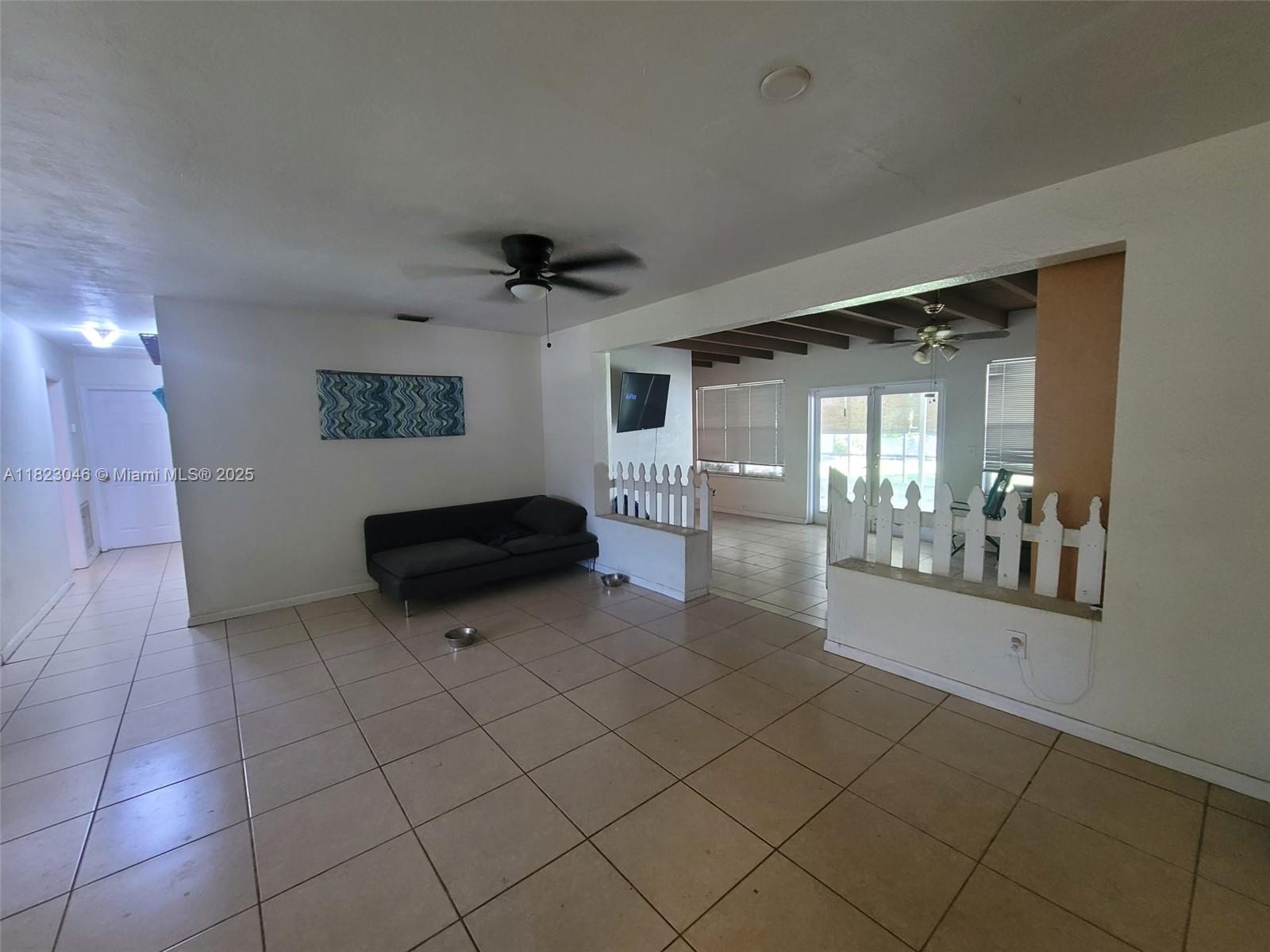 10210 Marlin Road Cutler Bay, FL 33157 - Photo 4 of 25 Gallery Image 4