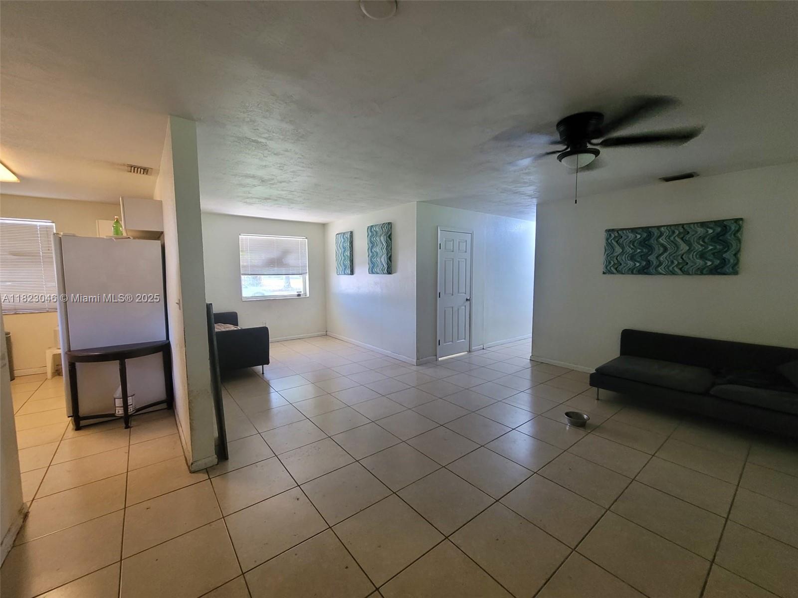10210 Marlin Road Cutler Bay, FL 33157 - Photo 5 of 25 Gallery Image 5