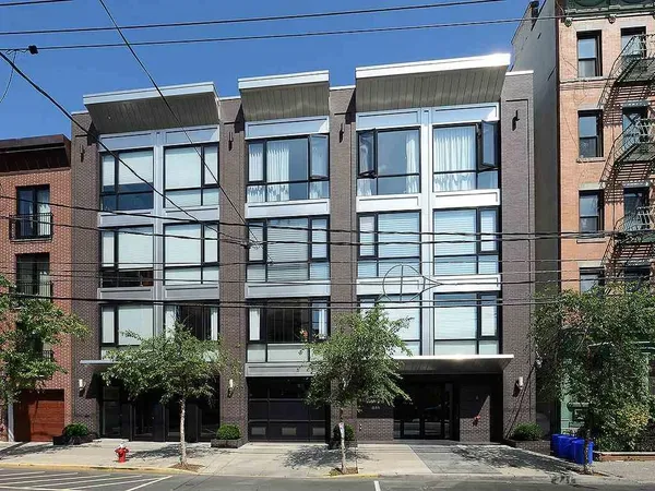 $3,750 | 511 Madison Street, Unit 303, Hoboken, NJ 07030