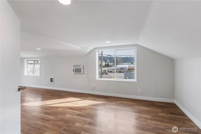 $4,200 | 1408 Hubbard Street, Sumner, WA 98390