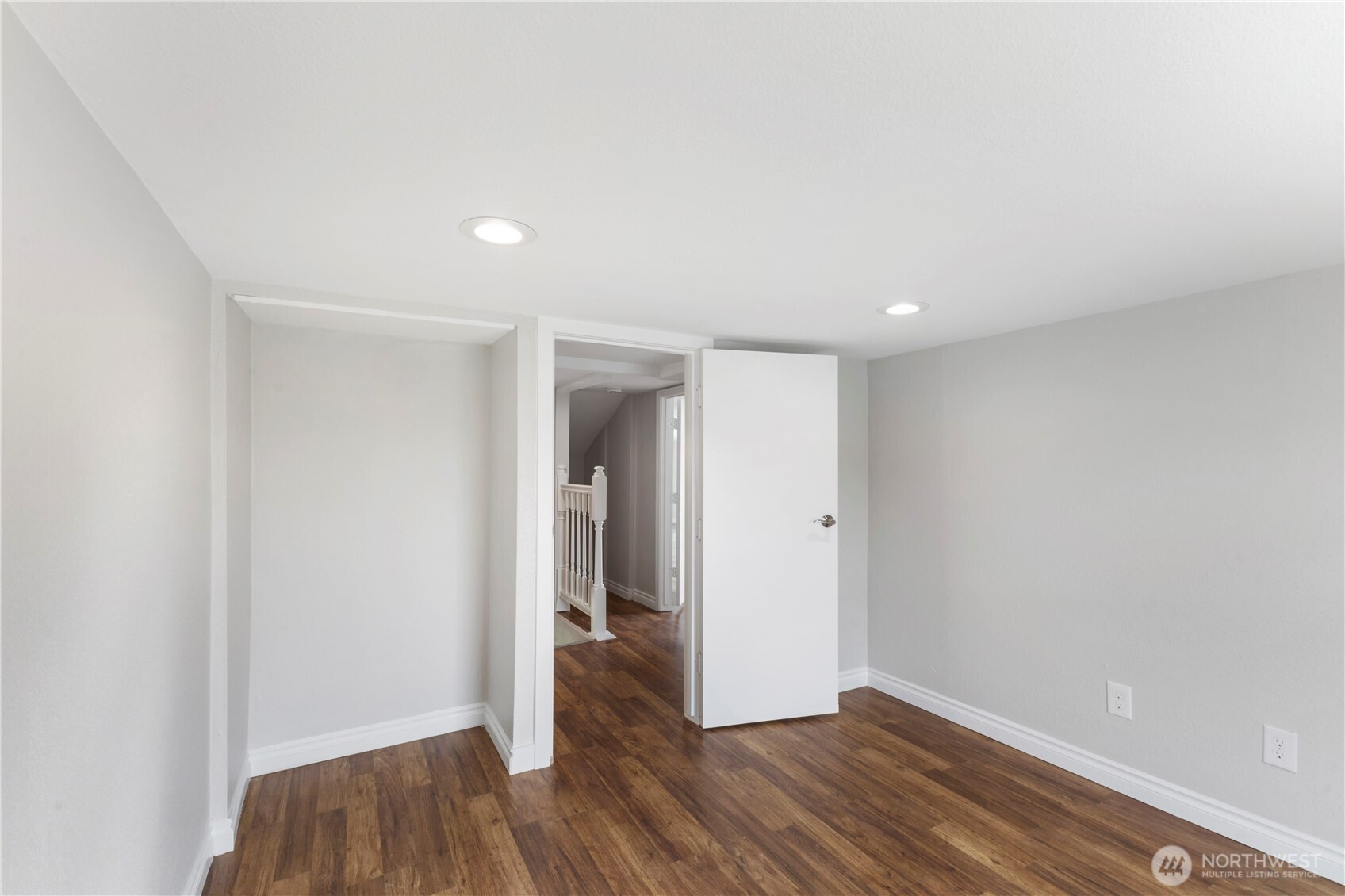 1408 Hubbard Street Sumner, WA 98390 - Photo 27 of 35