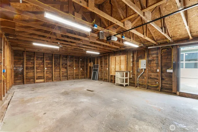 $4,200 | 1408 Hubbard Street, Sumner, WA 98390