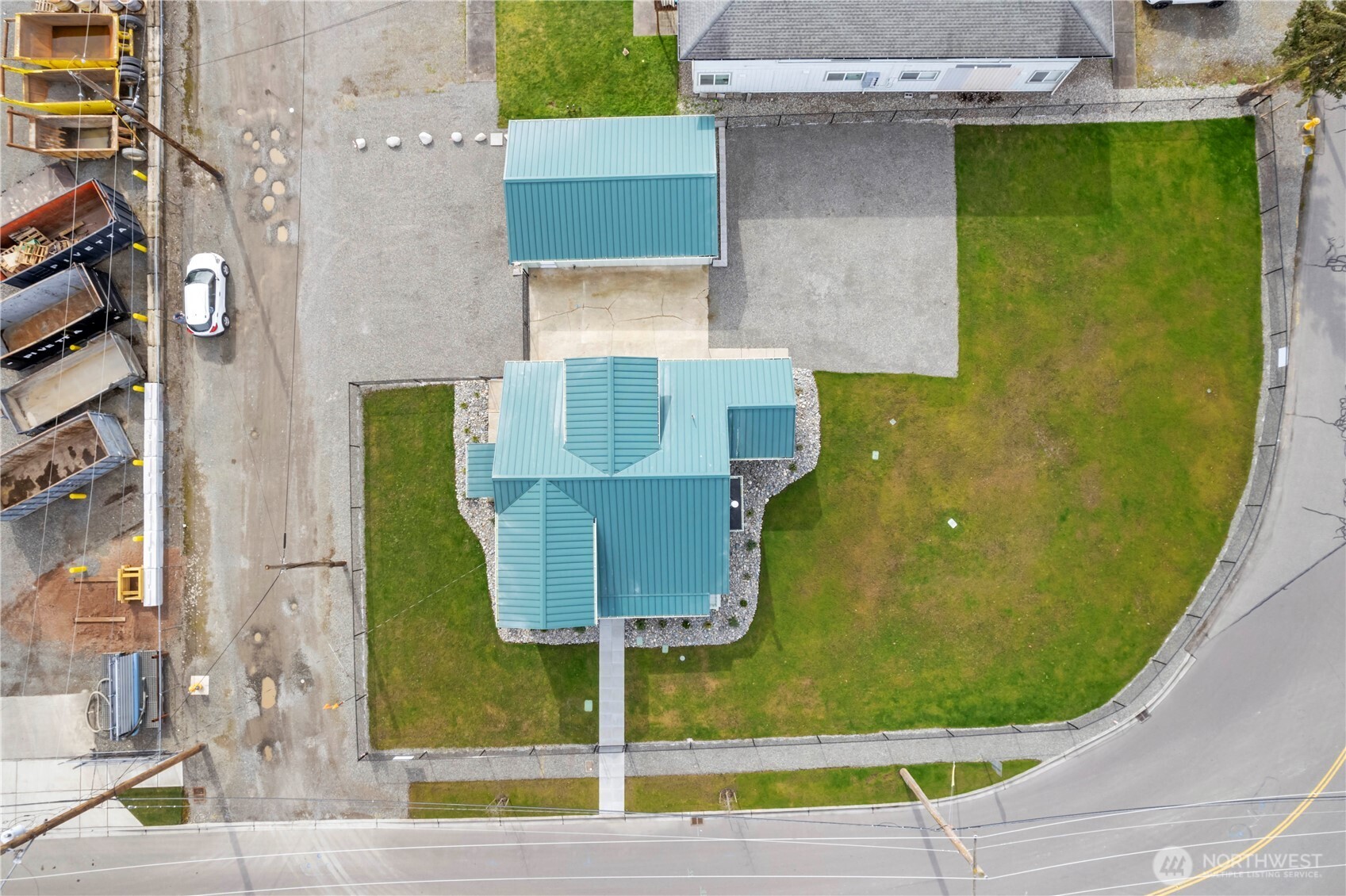 1408 Hubbard Street Sumner, WA 98390 - Photo 6 of 35