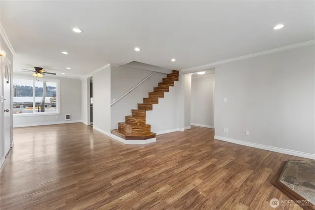 $4,200 | 1408 Hubbard Street, Sumner, WA 98390