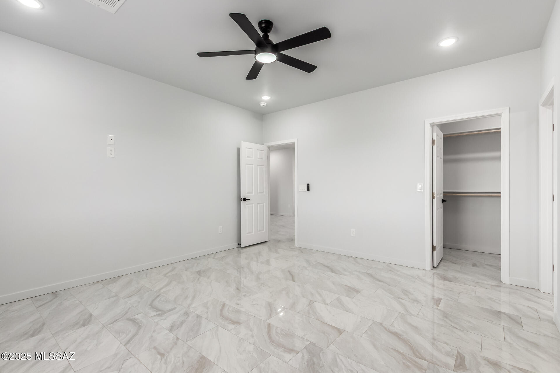 402 Cancun Court Rio Rico, AZ 85648 - Photo 19 of 37 Gallery Image 19