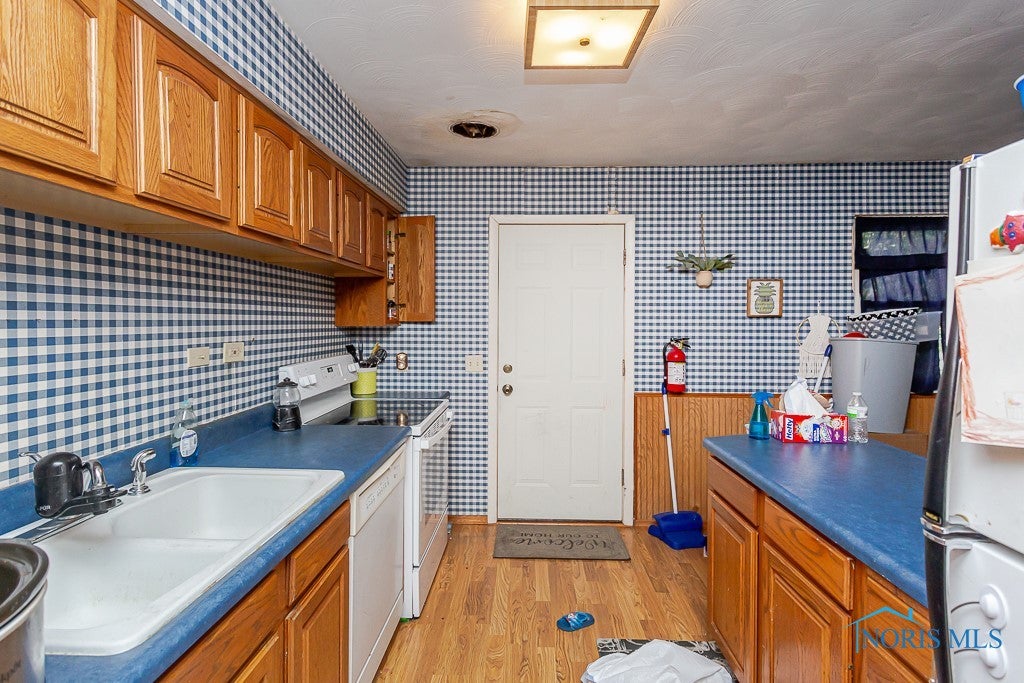 28796 Starlight Road Perrysburg, OH 43551 - Photo 8 of 17 Gallery Image 8