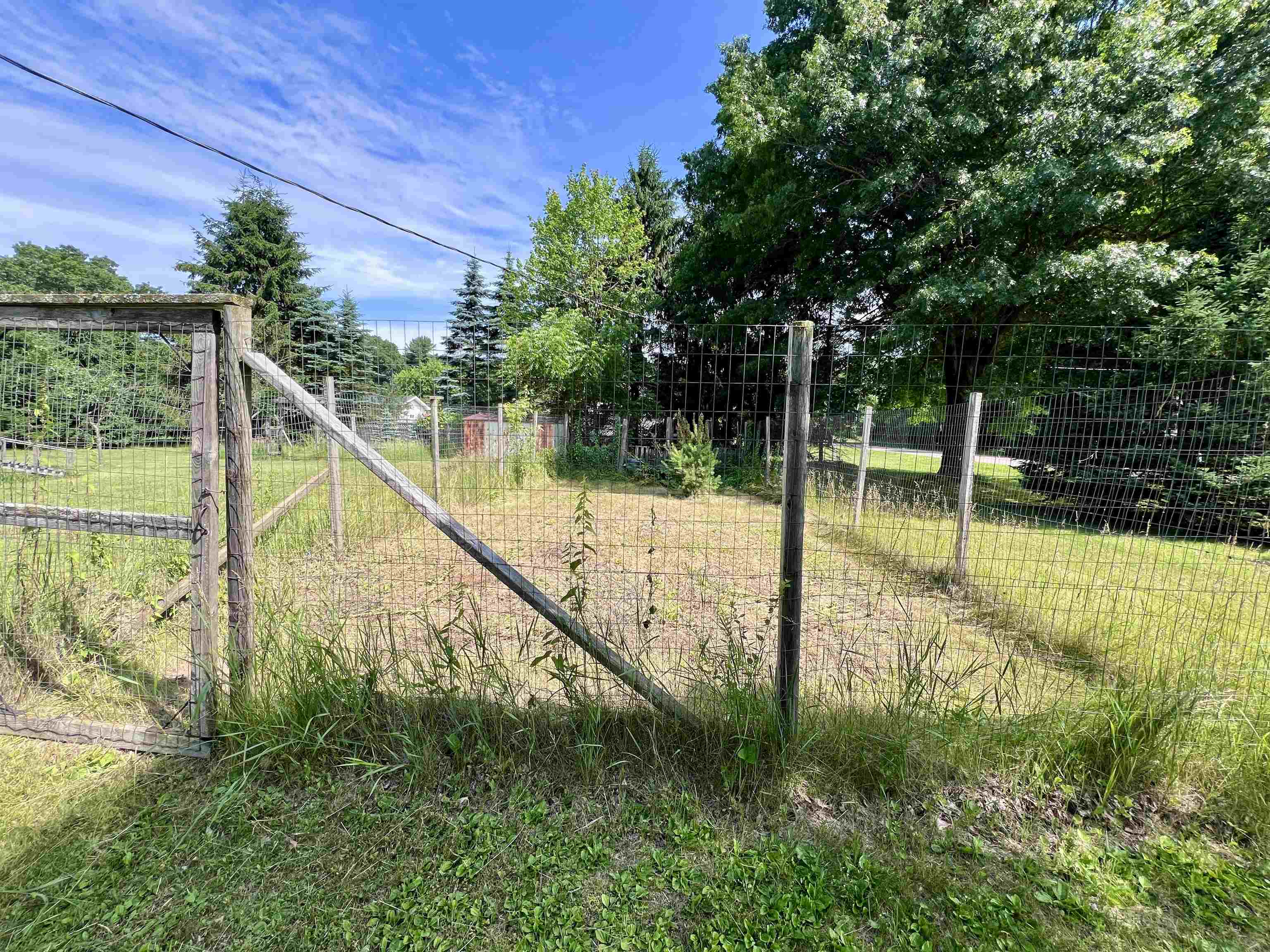 E1894 Patricia Street Waupaca, WI 54981 - Photo 23 of 28