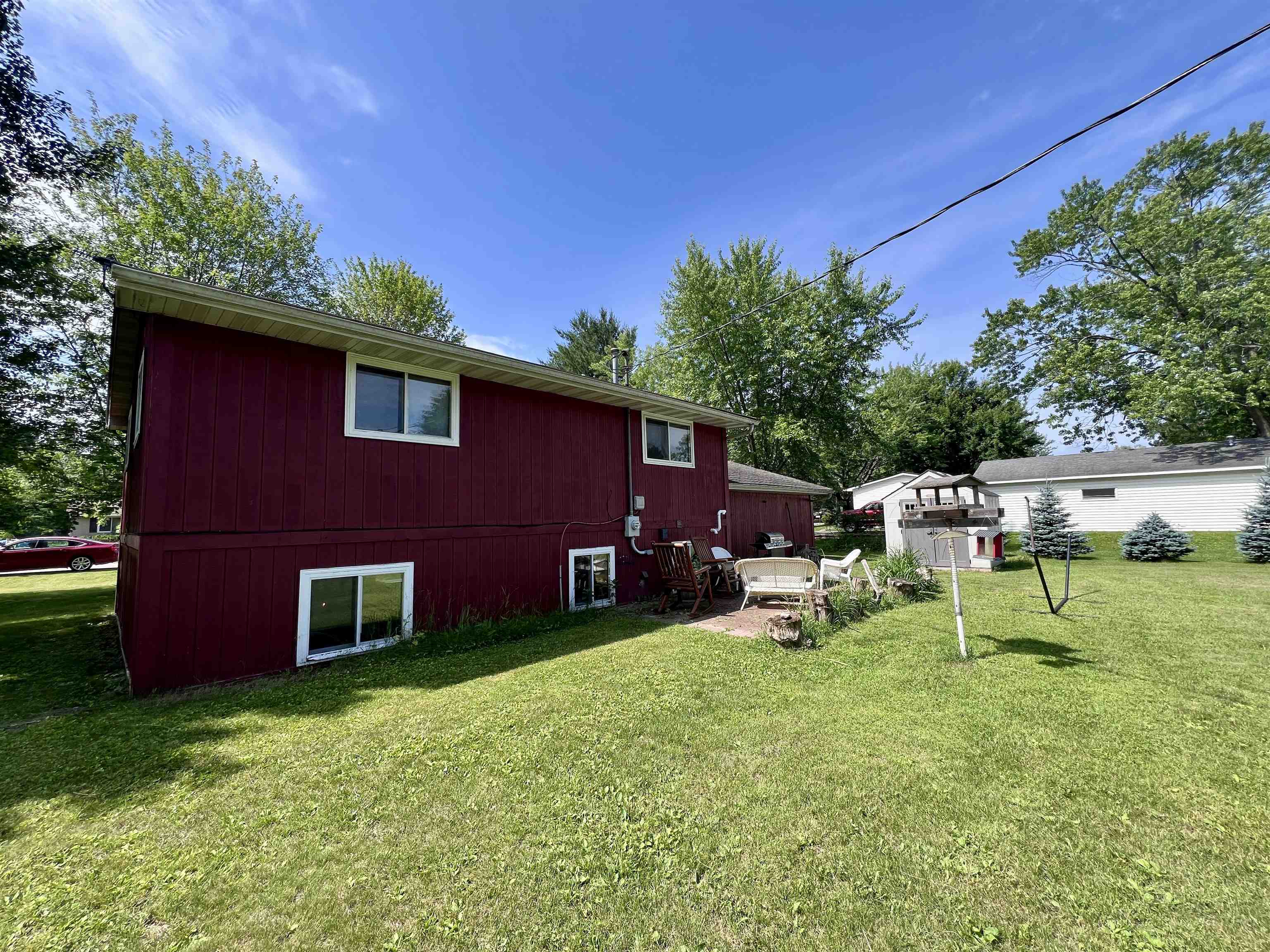 E1894 Patricia Street Waupaca, WI 54981 - Photo 27 of 28