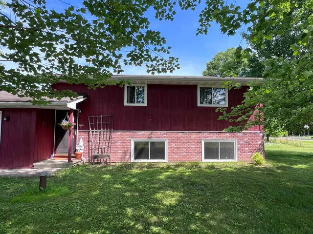 $279,000 | E1894 Patricia Street, Waupaca, WI 54981