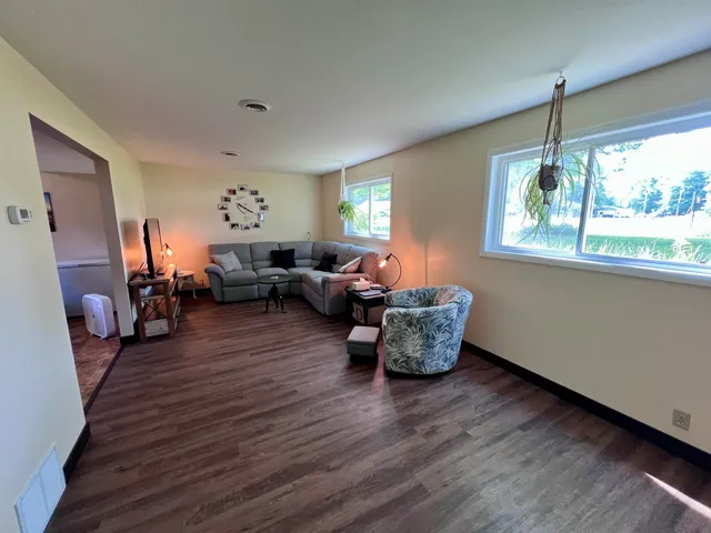 $279,000 | E1894 Patricia Street, Waupaca, WI 54981