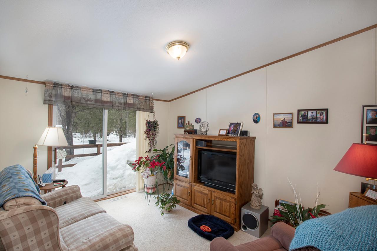 2580 Columbus Road Eagle River, WI 54521 - Photo 4 of 19 Gallery Image 4