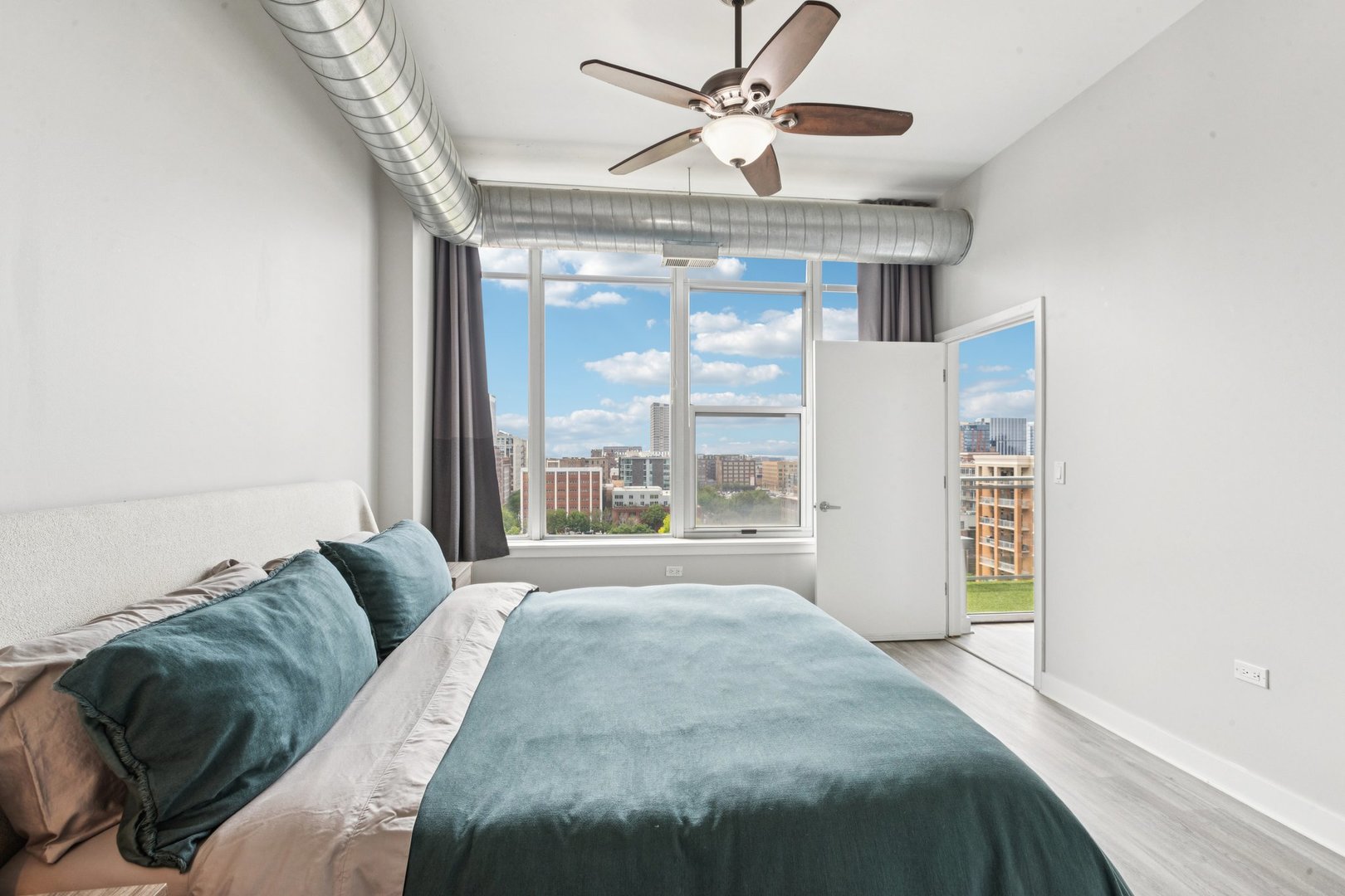 901 West Madison Street, Unit 1002 Chicago, IL 60607 - Photo 20 of 29 Gallery Image 20