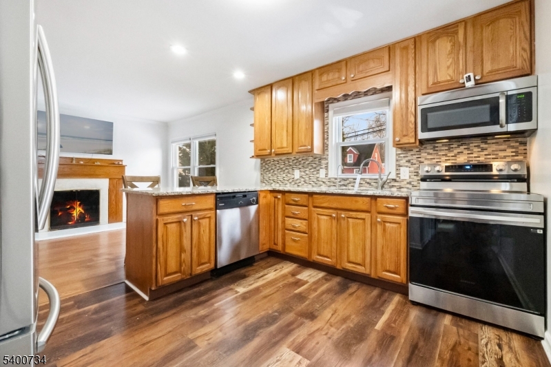 541 Green Pond Road Rockaway, NJ 07866 - Photo 5 of 49