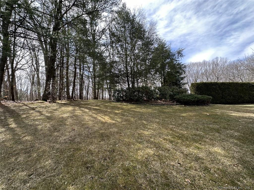 15 Lazy Brook Road Shelton, CT 06484 - Photo 1 of 1 Gallery Image 1
