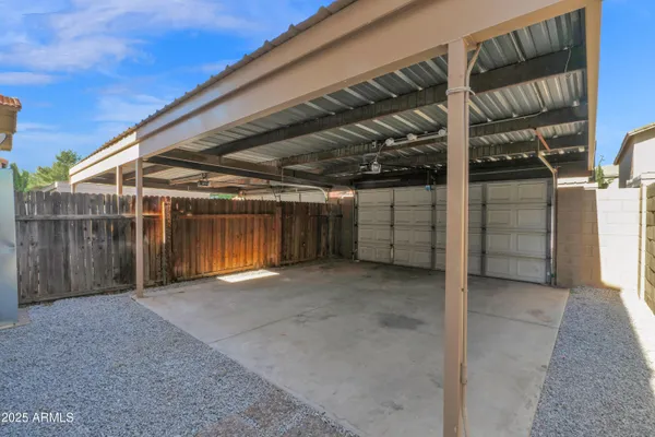 $300,000 | 17620 North 17th Place, Unit 25, Phoenix, AZ 85022
