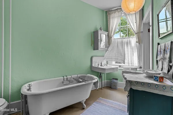 $8,750,000 | L1 Fourteen Mile Bolton Landing, Bolton Landing, NY 12814