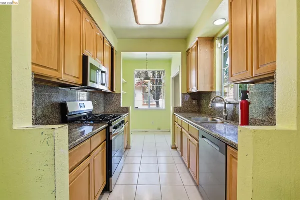 $550,000 | 1496 Adeline Street, Oakland, CA 94607