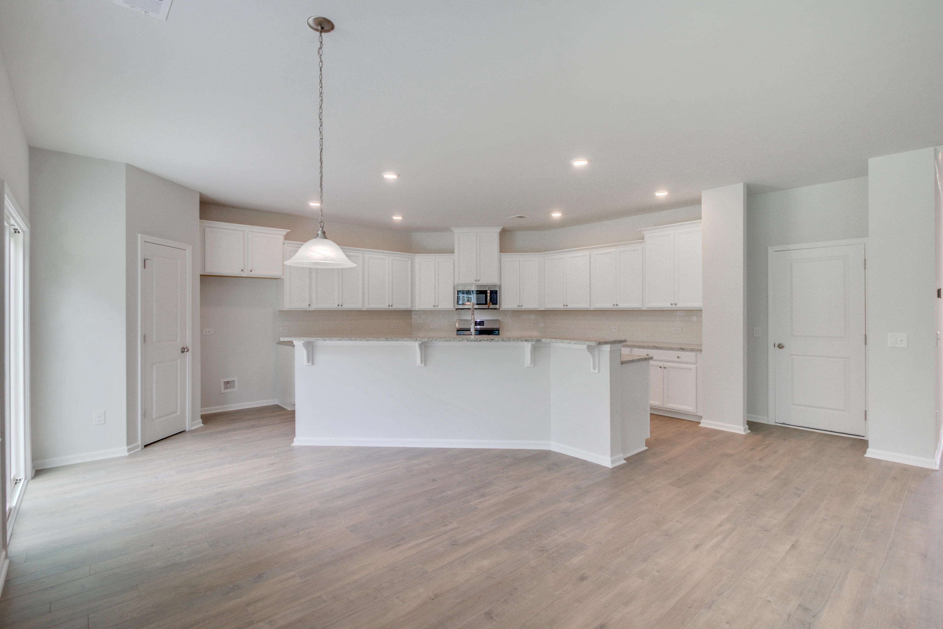 418 Spanish Wells Road Summerville, SC 29486 - Photo 8 of 38 15