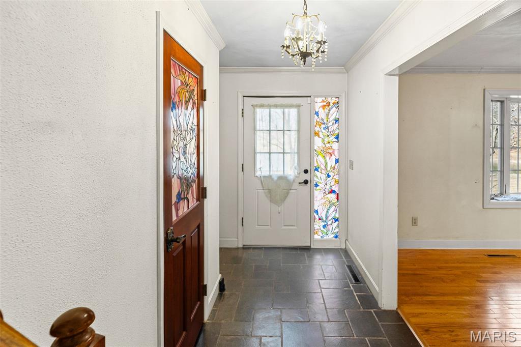 211 Covered Bridge Lane Belleville, IL 62221 - Photo 11 of 69