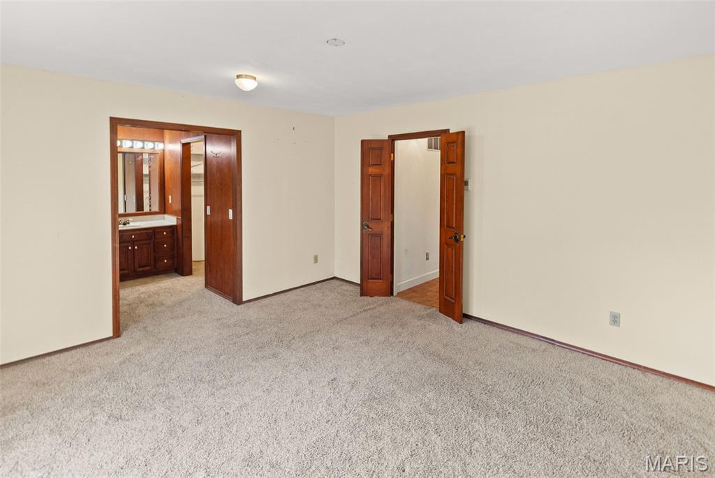 211 Covered Bridge Lane Belleville, IL 62221 - Photo 35 of 69