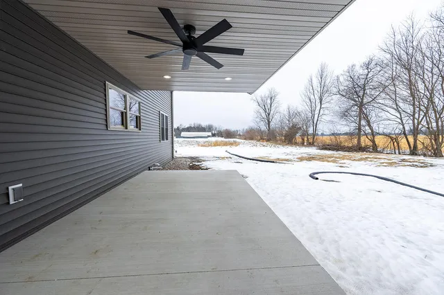 $699,900 | W24362 Fairway Lane, Trempealeau, WI 54661