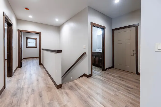 $699,900 | W24362 Fairway Lane, Trempealeau, WI 54661