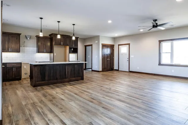 $699,900 | W24362 Fairway Lane, Trempealeau, WI 54661