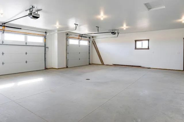 $699,900 | W24362 Fairway Lane, Trempealeau, WI 54661