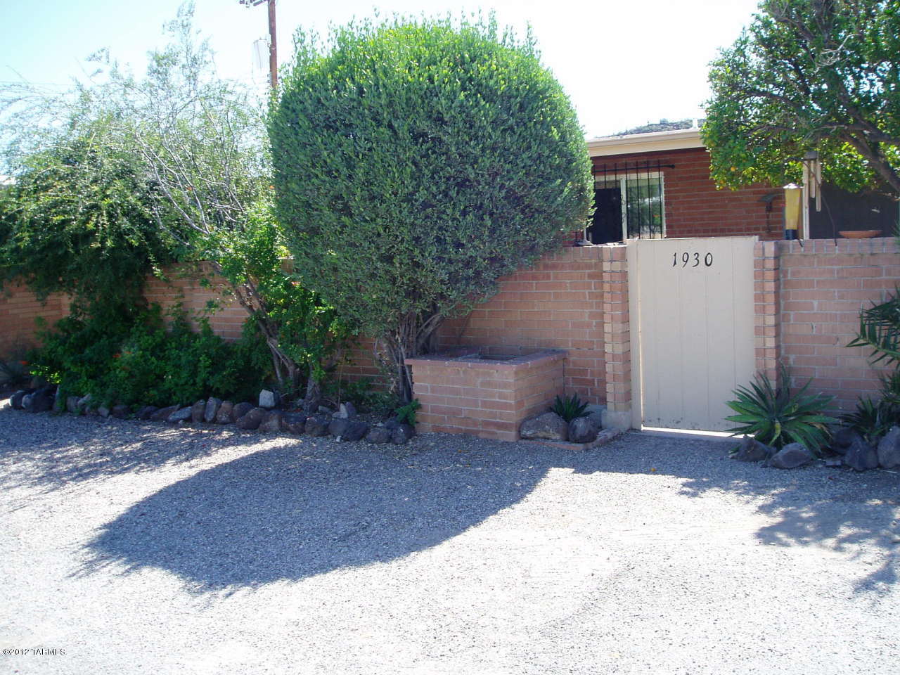 1930 West Anklam Road, Unit 13 Tucson, AZ 85745 - Photo 14 of 22 Gallery Image 14