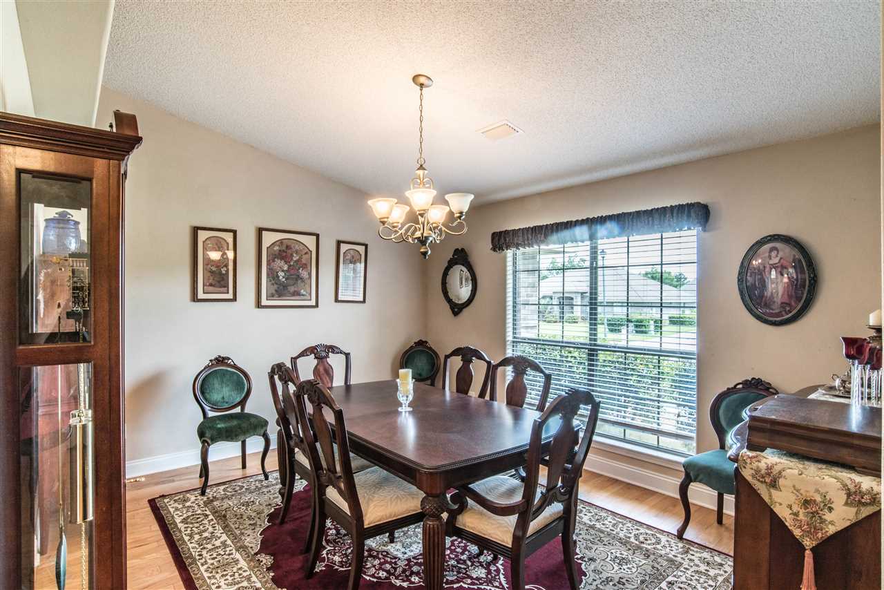 1060 Destin Avenue Foley, AL 36535 - Photo 2 of 33