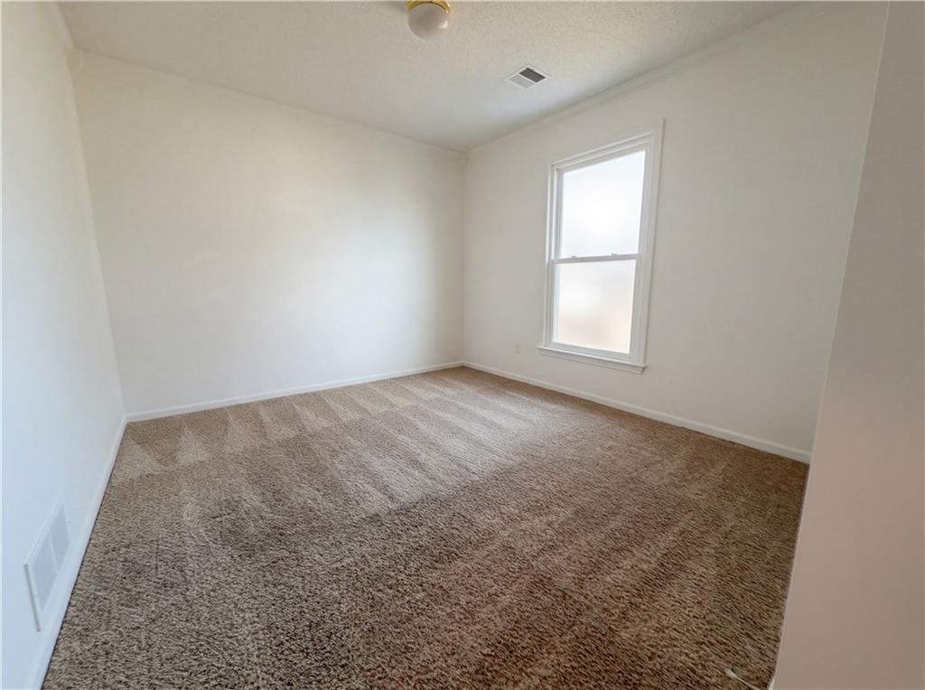 2644 West Centre Street Olathe, KS 66061 - Photo 14 of 24