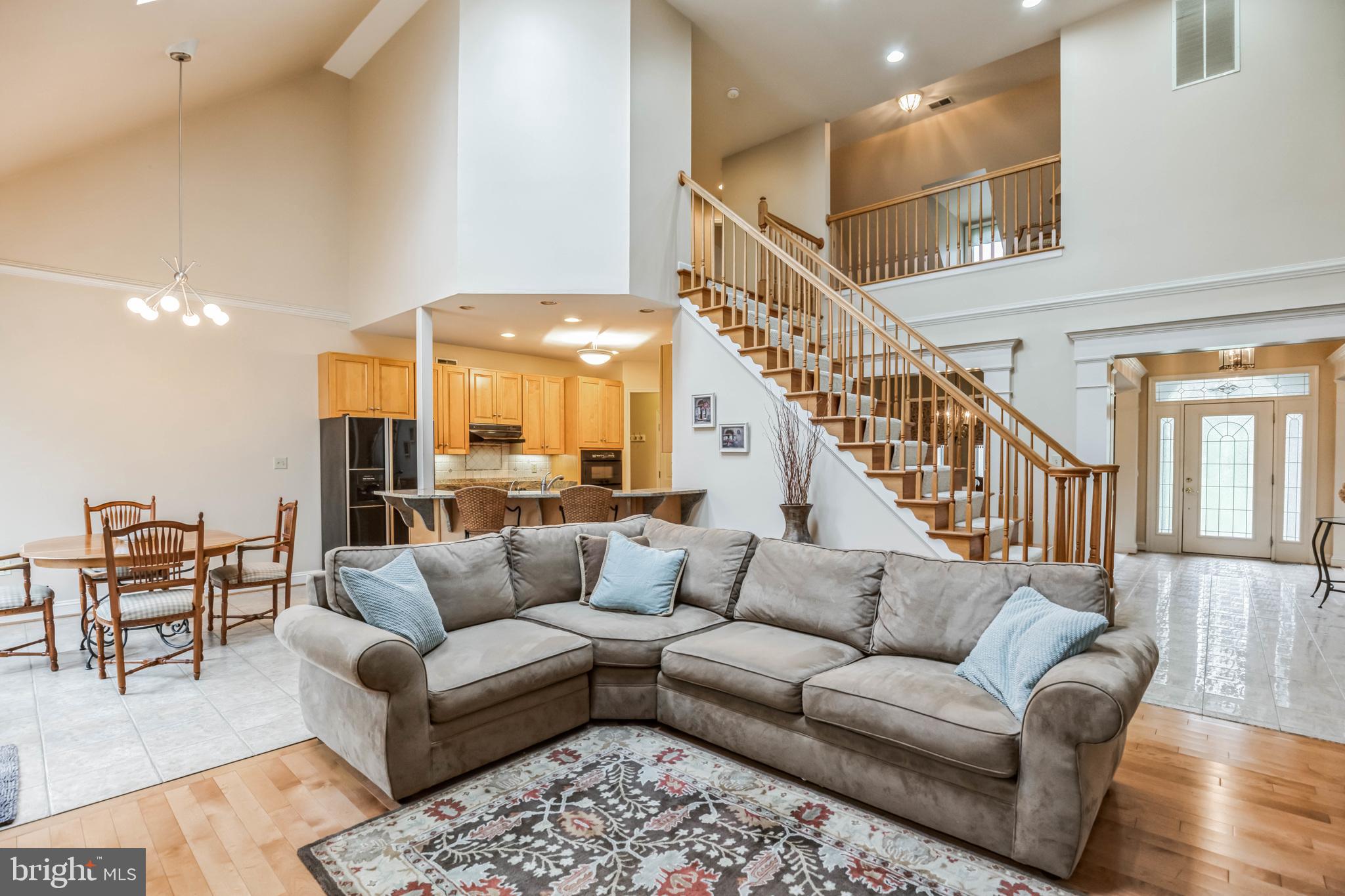 12053 Steven Lane Dunkirk, MD 20754 - Photo 11 of 45 Family Room