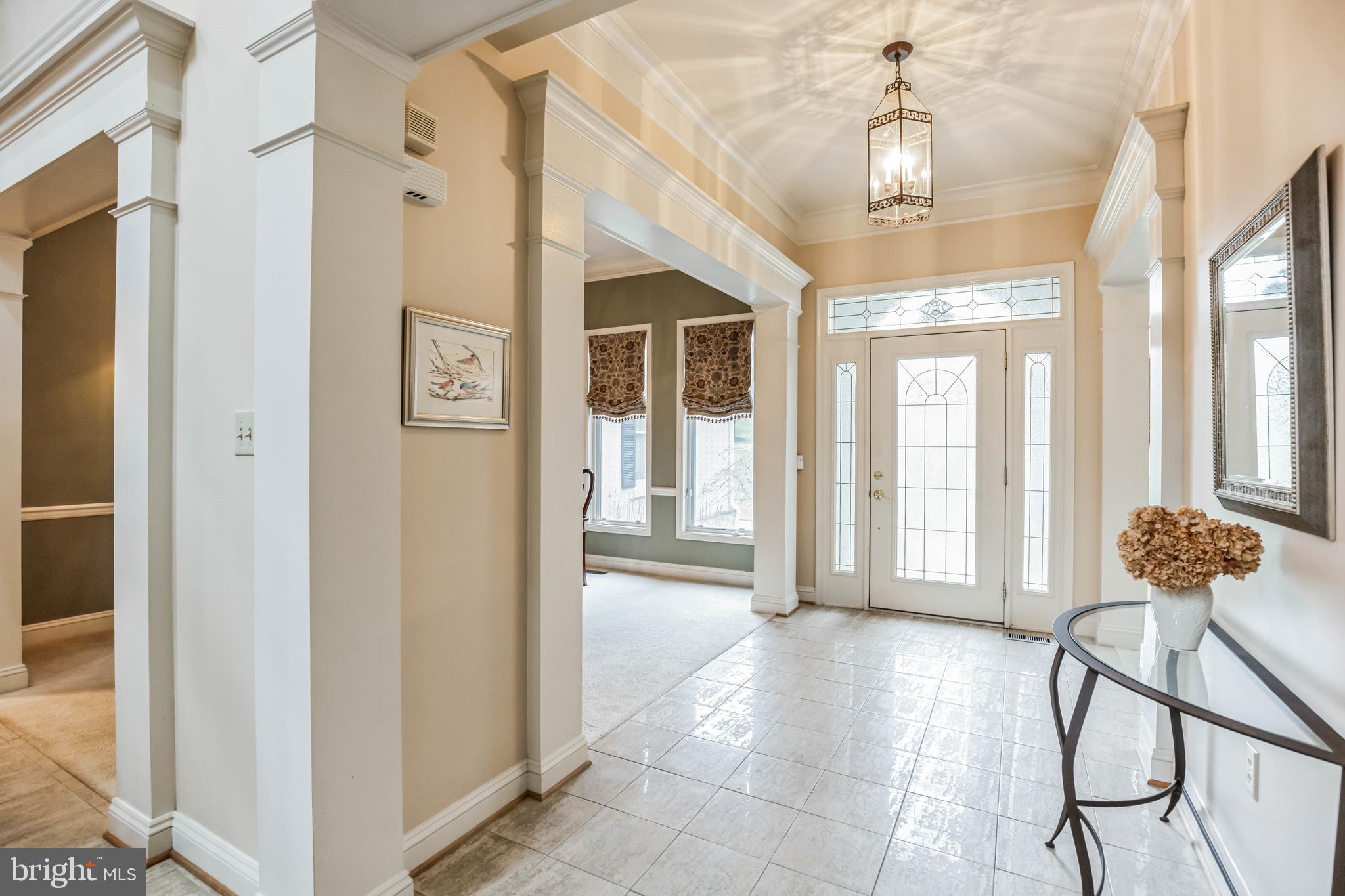 12053 Steven Lane Dunkirk, MD 20754 - Photo 4 of 45 Entry Way
