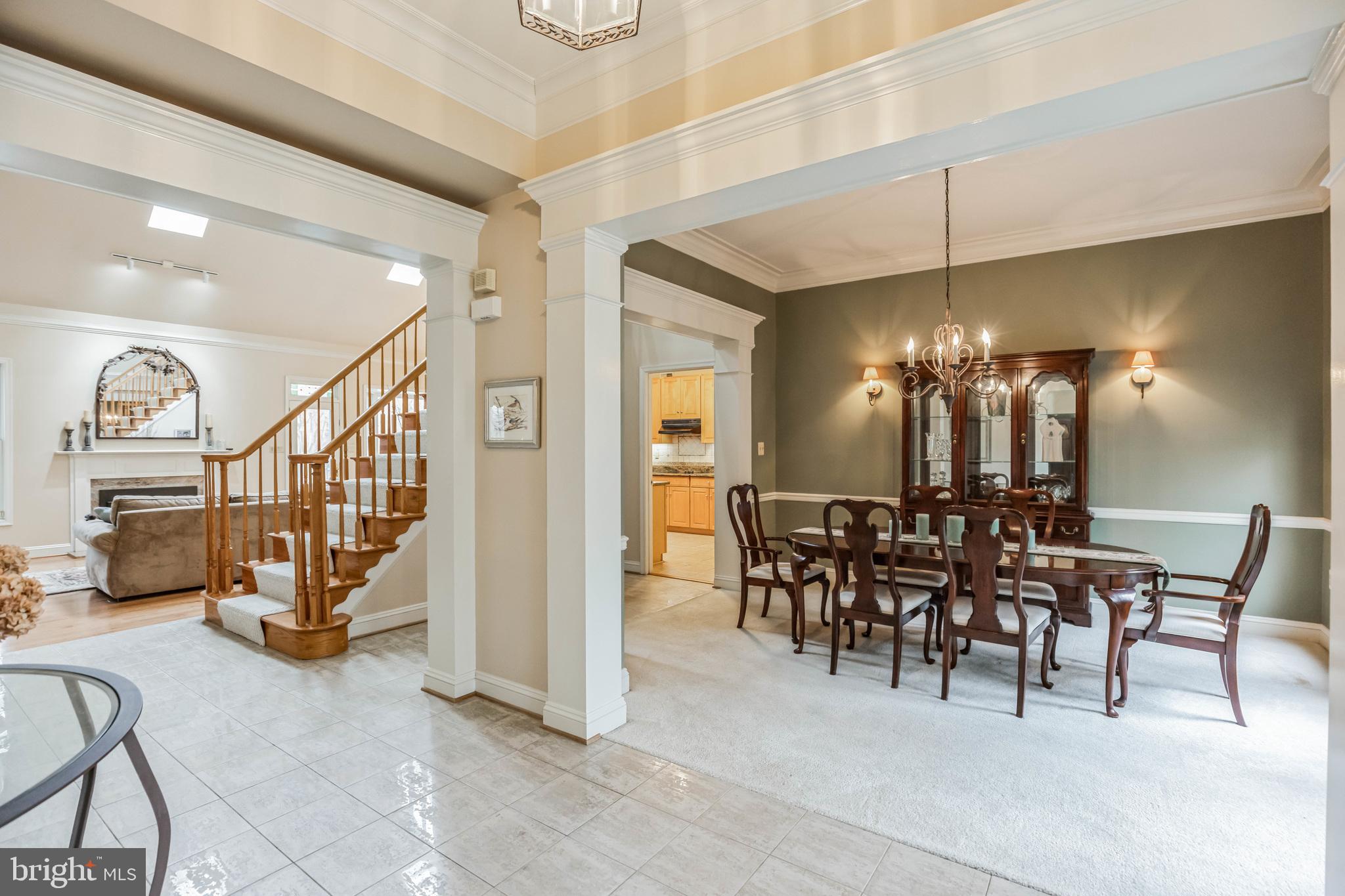 12053 Steven Lane Dunkirk, MD 20754 - Photo 5 of 45 Main Hall