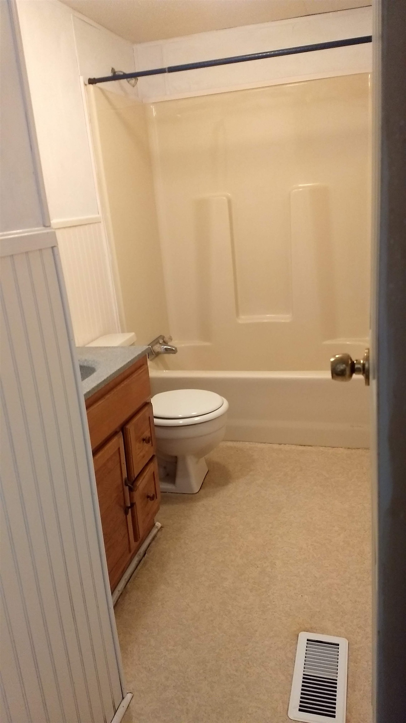 166 Clough Road Pittsfield, NH 03263 - Photo 15 of 24