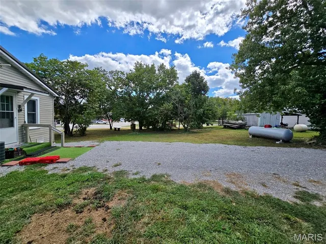 $97,900 | 609 South 1st Street, Houston, MO 65483