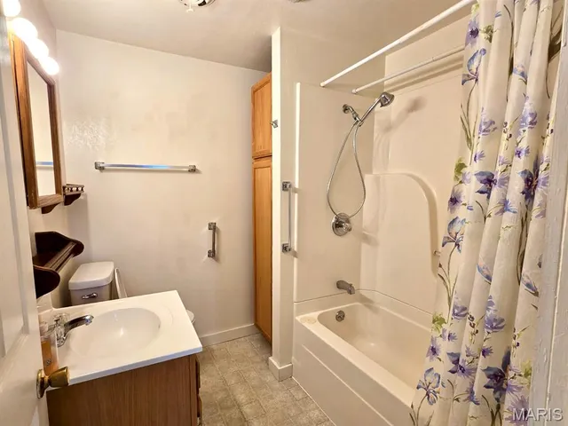 $97,900 | 609 South 1st Street, Houston, MO 65483