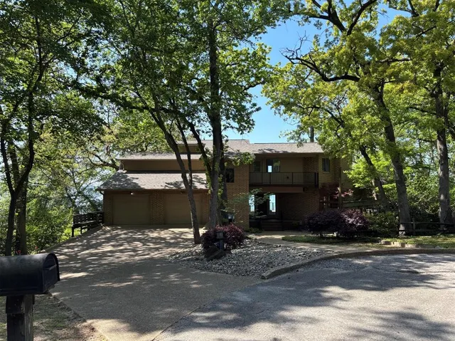 a view of outdoor space with street