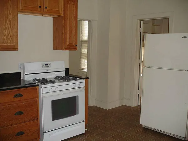 $2,350 | 315 West 21st Street, Houston, TX 77008