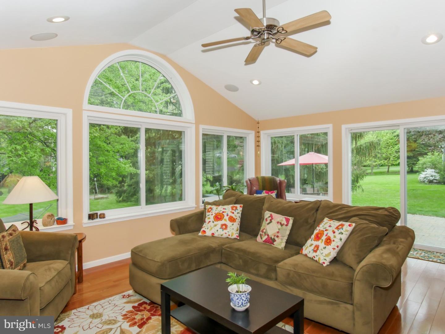 19 Mary Bell Road Audubon, PA 19403 - Photo 13 of 24 Great Room